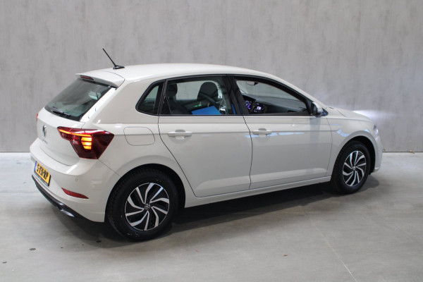 Volkswagen Polo 1.0 TSI Life Cruise/Carplay/PDC Prijs is rijklaar