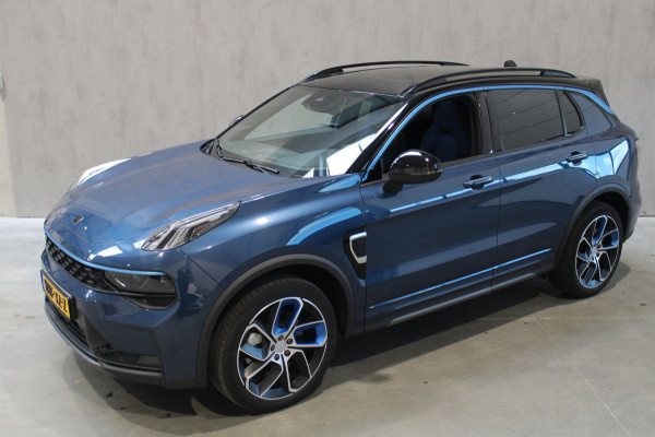 Lynk & Co 01 1.5 NL Auto/Zwarte Hemel/Stuurverwarming/360/Rijklaar/Bovag