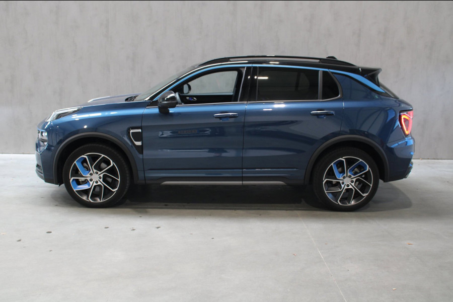 Lynk & Co 01 1.5 NL Auto/Zwarte Hemel/Stuurverwarming/360/Rijklaar/Bovag