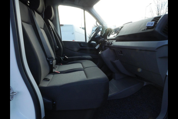 Volkswagen Crafter 2.0TDI 177PK, L4H2, Dubbel lucht, DSG, Airco, Trekhaak 3.500 KG