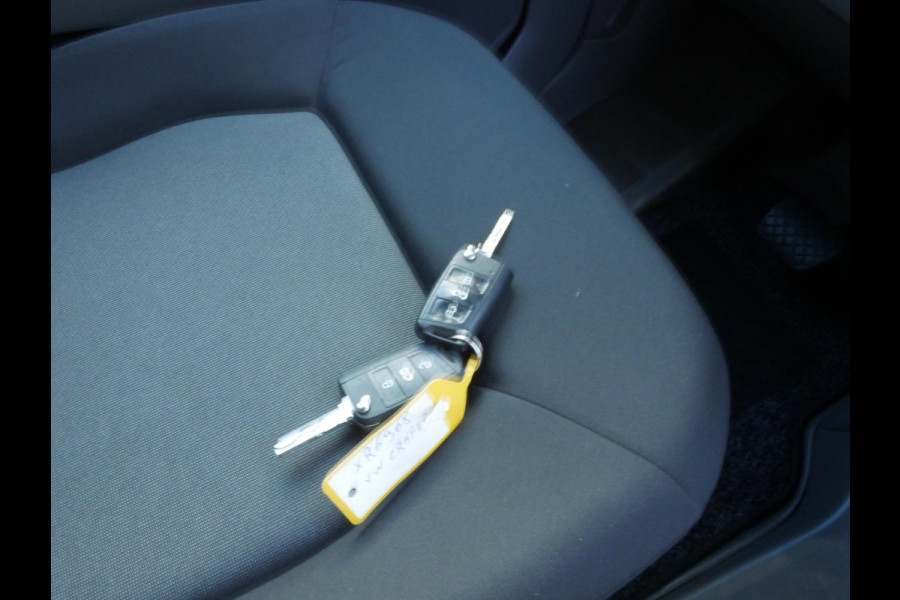 Volkswagen Crafter 2.0TDI 177PK, L4H2, Dubbel lucht, DSG, Airco, Trekhaak 3.500 KG