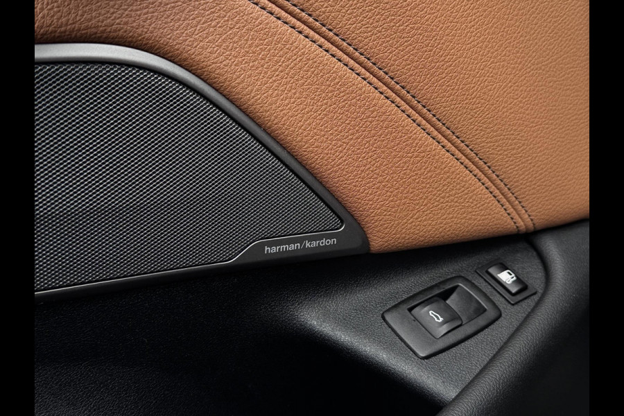 BMW 5 Serie Touring 530e xDrive M-Sport | Pano | Trekhaak | Laser | Harman Kardon | Head Up | Comfortstoelen elektrisch | ACC