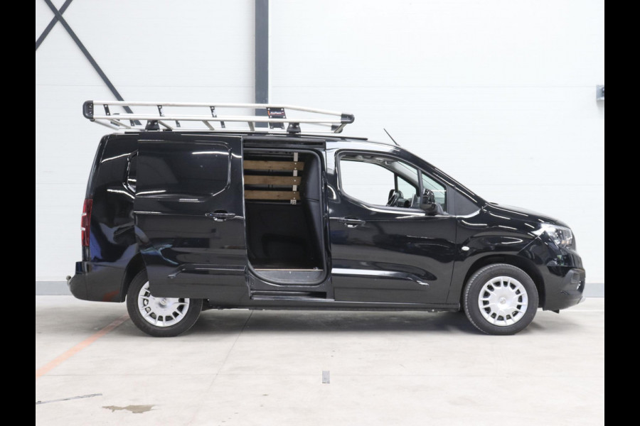 Opel Combo 1.5D L2H1 Edition Automaat Navigatie Airco Parkeersensoren App-connect DAB+ Trekhaak