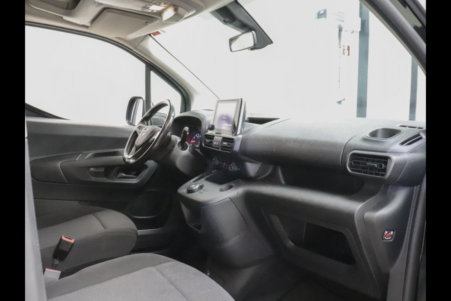 Opel Combo 1.5D L2H1 Edition Automaat Navigatie Airco Parkeersensoren App-connect DAB+ Trekhaak