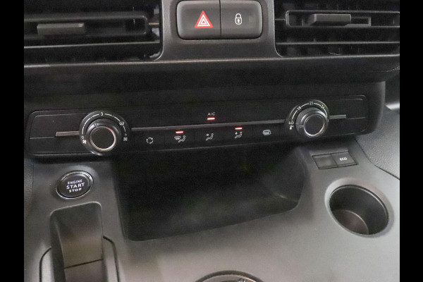 Opel Combo 1.5D L2H1 Edition Automaat Navigatie Airco Parkeersensoren App-connect DAB+ Trekhaak