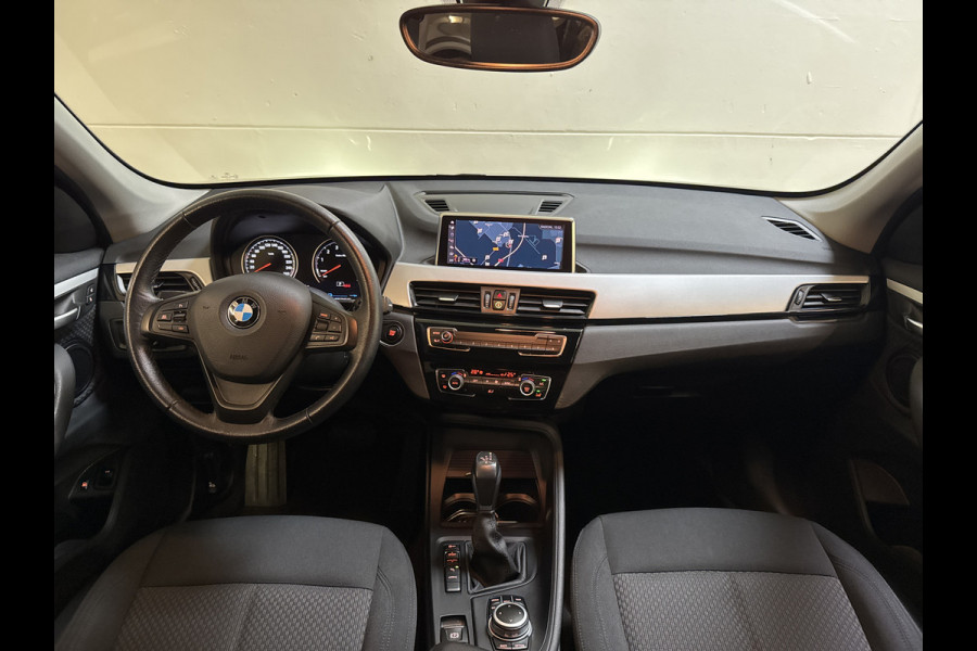 BMW X1 xDrive25e HYBRIDE AUT. HIGH EXECUTIVE TREKHAAK/PDC/NAVIGATIE