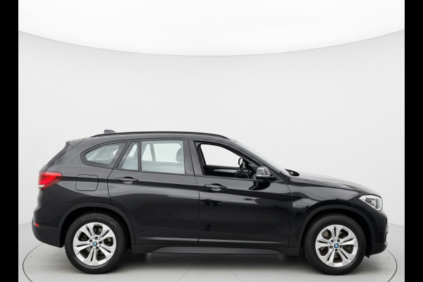 BMW X1 xDrive25e HYBRIDE AUT. HIGH EXECUTIVE TREKHAAK/PDC/NAVIGATIE