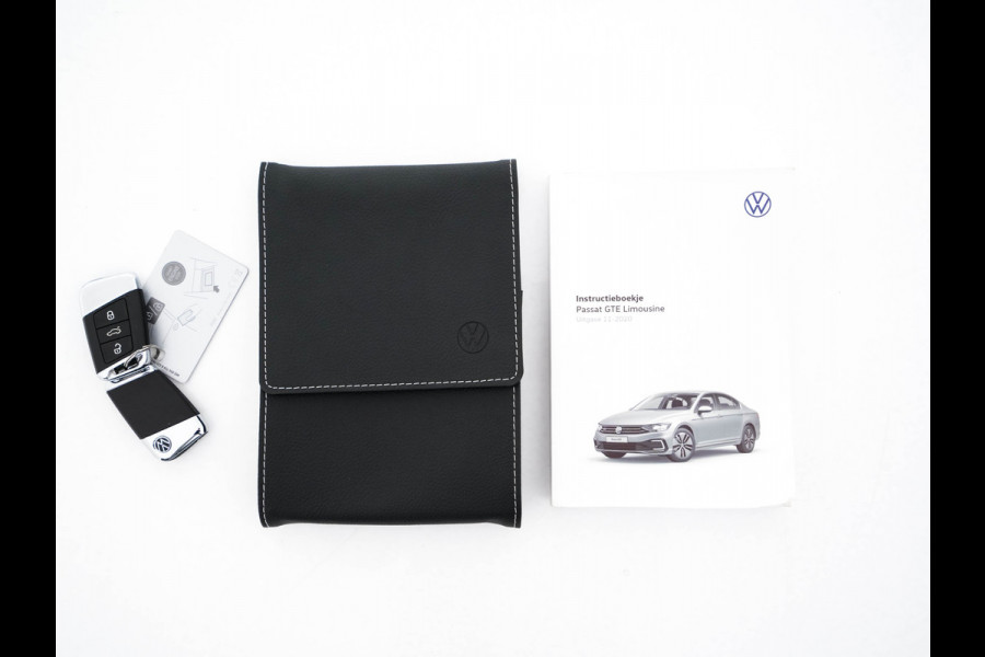 Volkswagen Passat 1.4 TSI GTE Business (Plug-In) (INCL-BTW) Aut. *FULL-LED | DIGI-COCKPIT | ADAPTIVE-CRUISE | NAVI-FULLMAP | KEYLESS | DAB+ | COMFORT-SEATS | SHIFTPADDLES | PRIVACY-GLASS | PDC | CAMERA | CARPLAY | 17''ALU*