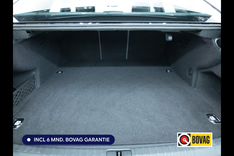 Audi A6 Limousine 50 TFSI e quattro S-Line | Panoramadak | Voorstoelen- & achterbank verwarmd | Camera | Adaptieve Cruise | Electrische trekhaak, Electrische achterklep, Matrix Led