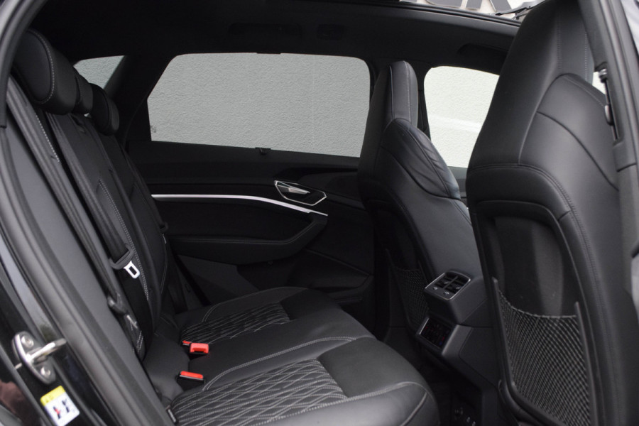 Audi SQ8 e-tron Quattro 371kW / Luchtvering/ Standkachel/ Bang & Olufsen Sound System/ Panoramadak/ Trekhaak/ 371kW (505PK)