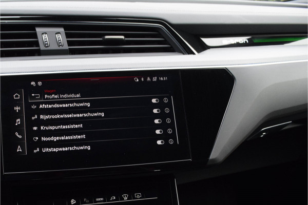 Audi SQ8 e-tron Quattro 371kW / Luchtvering/ Standkachel/ Bang & Olufsen Sound System/ Panoramadak/ Trekhaak/ 371kW (505PK)