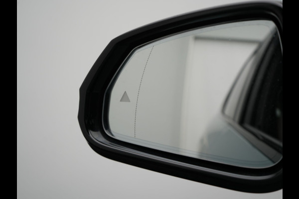 BMW X1 xDrive23i M Sport 204pk Dealer O.H | Panodak | Adaptive Cruise | Lederen Sportstoelen Massage & Memory | Head Up | 360 Camera | Harman Kardon | Widescreen Navi | Parkassist | Keyless | 19"L.M | Apple Carplay |