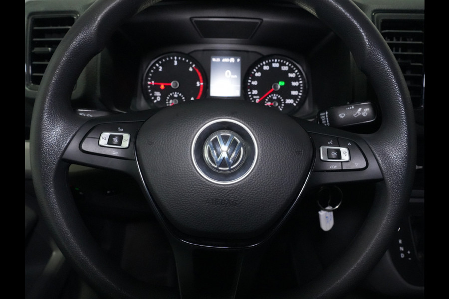 Volkswagen Crafter L3H3 2.0TDI 140pk 3.5T Automaat / Navigatie / Camera / Comfort stoel / Android / Apple-Carplay