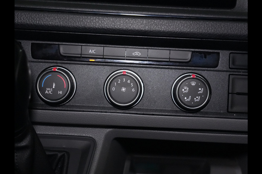 Volkswagen Crafter L3H3 2.0TDI 140pk 3.5T Automaat / Navigatie / Camera / Comfort stoel / Android / Apple-Carplay