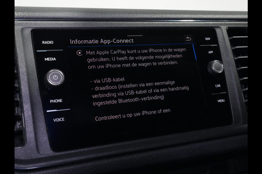 Volkswagen Crafter L3H3 2.0TDI 140pk 3.5T Automaat / Navigatie / Camera / Comfort stoel / Android / Apple-Carplay