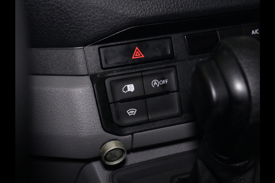 Volkswagen Crafter L3H3 2.0TDI 140pk 3.5T Automaat / Navigatie / Camera / Comfort stoel / Android / Apple-Carplay