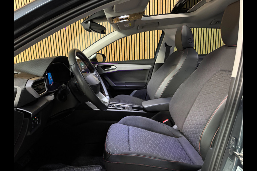 Seat Leon 1.4 TSI eHybrid PHEV FR PANO|AMBIENT|MATRIX KOPLAMPEN|STOEL + STUUR VERWARMING| 17 INCH LMV