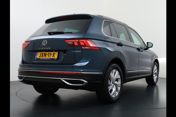 Volkswagen Tiguan 1.4 TSI eHybrid PHEV ELEK. ACHTERKLEP| STOEL MASSAGE| STOEL + STUURVERWARMING| PARKEERSENS. VOOR EN ACHTER| RIJKLAARPRIJS INCL. 12 MND BOVAG GARANTIE