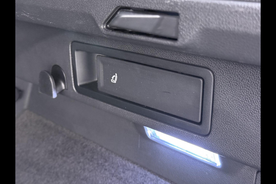 Volkswagen Tiguan 1.4 TSI eHybrid PHEV ELEK. ACHTERKLEP| STOEL MASSAGE| STOEL + STUURVERWARMING| PARKEERSENS. VOOR EN ACHTER| RIJKLAARPRIJS INCL. 12 MND BOVAG GARANTIE