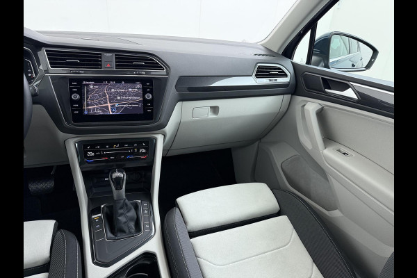 Volkswagen Tiguan 1.4 TSI eHybrid PHEV ELEK. ACHTERKLEP| STOEL MASSAGE| STOEL + STUURVERWARMING| PARKEERSENS. VOOR EN ACHTER| RIJKLAARPRIJS INCL. 12 MND BOVAG GARANTIE