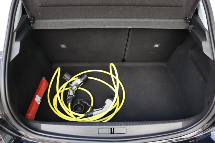 Opel CORSA-E Elegance Launch 50 kWh org.NL leer+vw a.camera SOH-92%