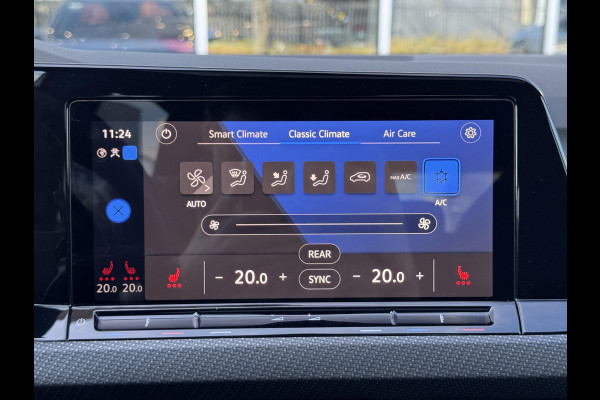 Volkswagen Golf 2.0 TSI R 4Motion / Adaptief Onderstel / Harman Kardon / 100% Historie / Panoramadak / LED / 19 Inch / Head-Up Display / Sportstoelen / Stoelverwarming / Stuurwiel Verwarmd / Dodehoek Detectie