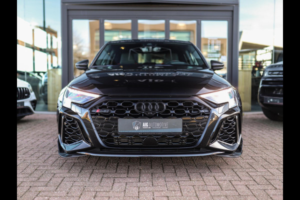 Audi RS 3 Limousine 2.5 TFSI A3 quattro | CT Carbon | RS-Dynamic | Matrix | Keyless | B&O | Leder | Camera