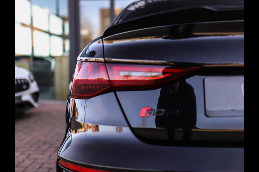 Audi RS 3 Limousine 2.5 TFSI A3 quattro | CT Carbon | RS-Dynamic | Matrix | Keyless | B&O | Leder | Camera