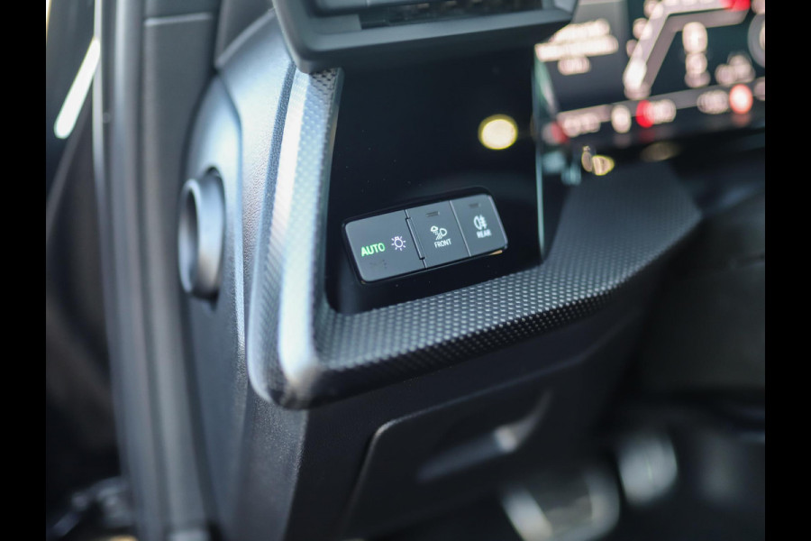 Audi RS 3 Limousine 2.5 TFSI A3 quattro | CT Carbon | RS-Dynamic | Matrix | Keyless | B&O | Leder | Camera