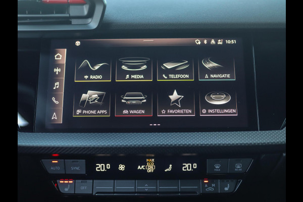 Audi RS 3 Limousine 2.5 TFSI A3 quattro | CT Carbon | RS-Dynamic | Matrix | Keyless | B&O | Leder | Camera