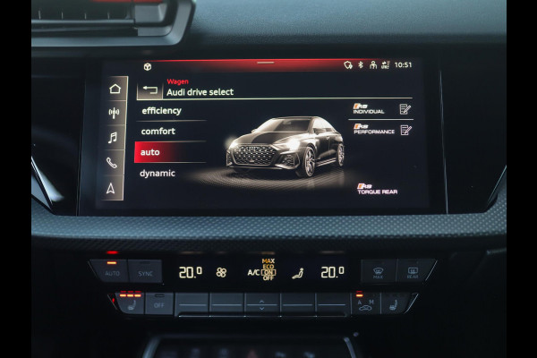 Audi RS 3 Limousine 2.5 TFSI A3 quattro | CT Carbon | RS-Dynamic | Matrix | Keyless | B&O | Leder | Camera