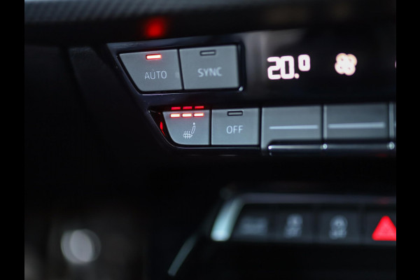 Audi RS 3 Limousine 2.5 TFSI A3 quattro | CT Carbon | RS-Dynamic | Matrix | Keyless | B&O | Leder | Camera