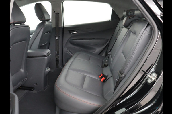 Opel Ampera-E Innovation 60 kWh | Leder | Stoelverwarming | Camera | Park Assist | Stuurverwarming | Bi-Xenon | Keyless | Carplay | Navigatie | Cruise control