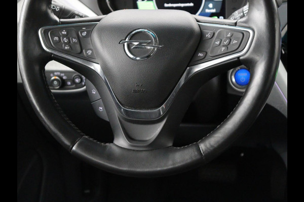 Opel Ampera-E Innovation 60 kWh | Leder | Stoelverwarming | Camera | Park Assist | Stuurverwarming | Bi-Xenon | Keyless | Carplay | Navigatie | Cruise control