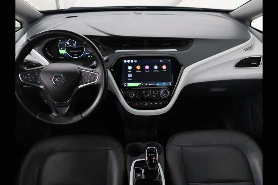 Opel Ampera-E Innovation 60 kWh | Leder | Stoelverwarming | Camera | Park Assist | Stuurverwarming | Bi-Xenon | Keyless | Carplay | Navigatie | Cruise control