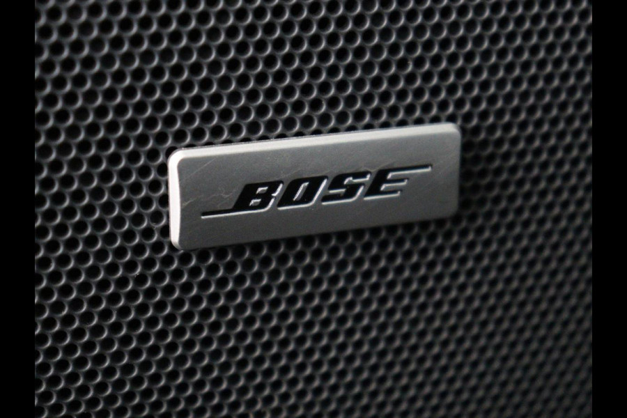 Opel Ampera-E Innovation 60 kWh | Leder | Stoelverwarming | Camera | Park Assist | Stuurverwarming | Bi-Xenon | Keyless | Carplay | Navigatie | Cruise control