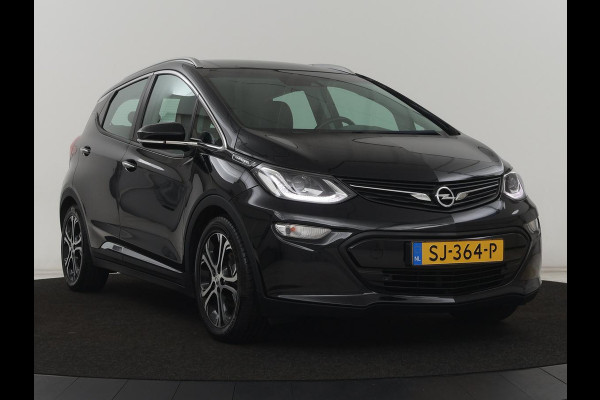 Opel Ampera-E Innovation 60 kWh | Leder | Stoelverwarming | Camera | Park Assist | Stuurverwarming | Bi-Xenon | Keyless | Carplay | Navigatie | Cruise control