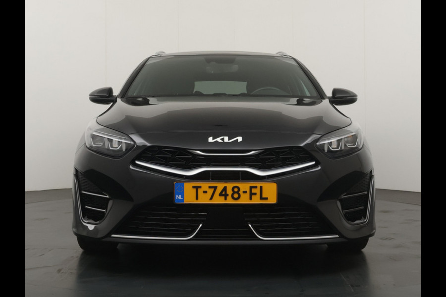 Kia Ceed Sportswagon Automaat 1.5 T-GDi GT-Line Automaat - Automatische achterklep - Schuif/Kantel dak - Apple Carplay/Android Auto - Adaptive cruise control - Keyless entry - Fabrieksgarantie t/m 30-06-2030