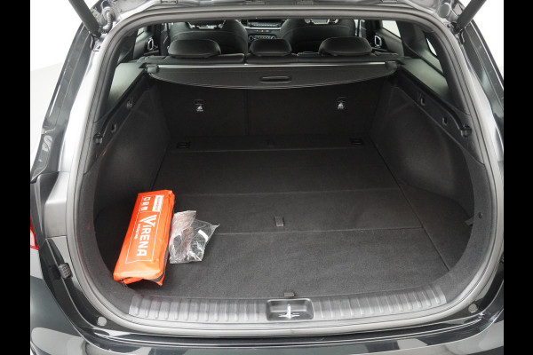 Kia Ceed Sportswagon Automaat 1.5 T-GDi GT-Line Automaat - Automatische achterklep - Schuif/Kantel dak - Apple Carplay/Android Auto - Adaptive cruise control - Keyless entry - Fabrieksgarantie t/m 30-06-2030