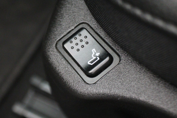 Jeep Compass 4xe 190 Plug-in Hybrid Electric Night Eagle 360° Camera, ACC, Apple Carplay, Virtual Cockpit, PDC, 18''