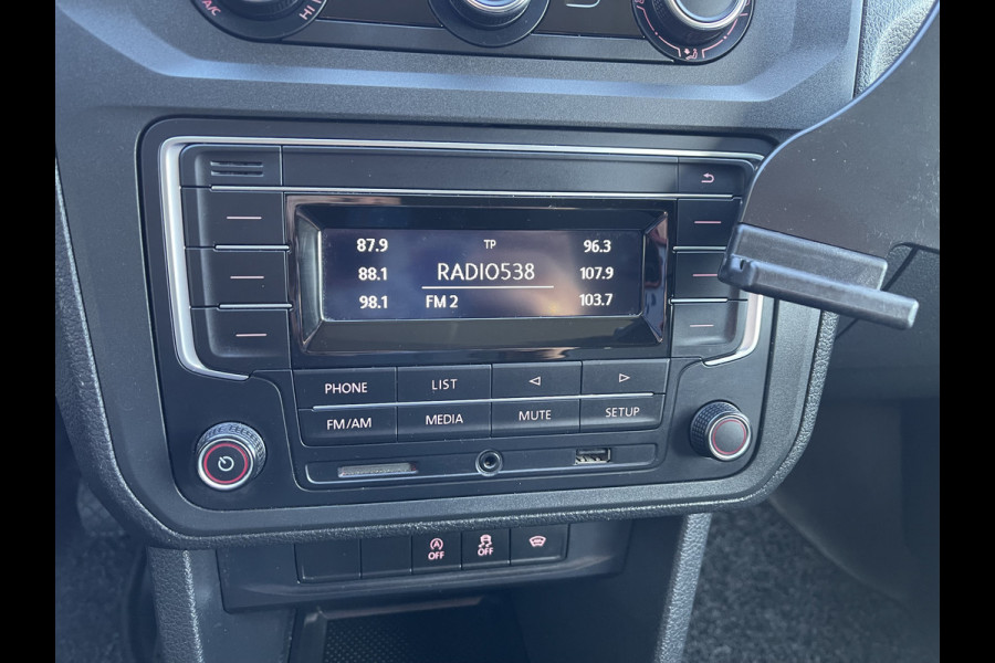 Volkswagen Caddy 2.0 TDI 102pk L2H1 BMT Maxi Comfortline / Flexmo ingerichte laadruimte met omvormer ! / vaste prijs rijklaar € 13.950 ex btw / lease vanaf € 235 / euro 6 / bpm vrij / airco / cruise