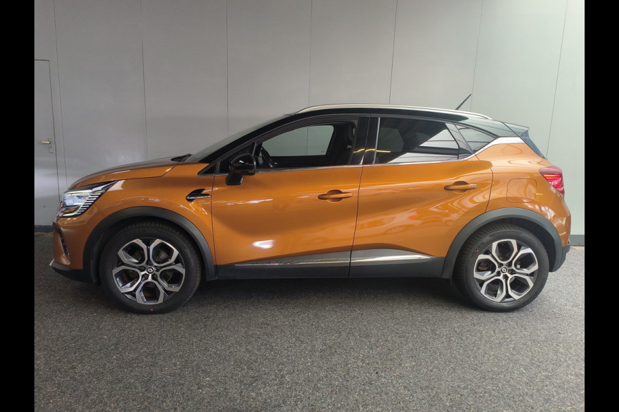 Renault Captur 1.6 E-Tech Plug-in Hybrid 160 Intens uit 2022 Rijklaar + 12 maanden Bovag-garantie Henk Jongen Auto's in Helmond,  al 50 jaar service zoals 't hoort!