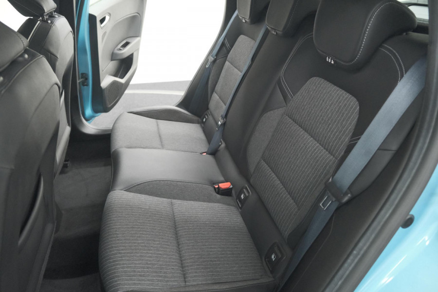 Renault Clio TCe 100 Intens | Navigatie | Apple Carplay | Parkeersensoren