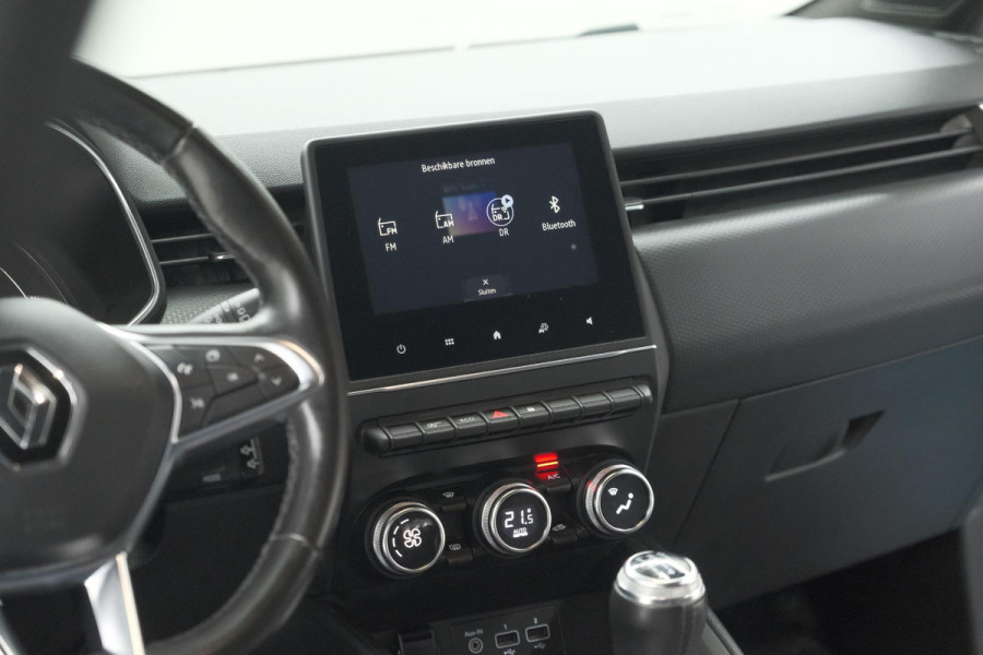 Renault Clio TCe 100 Intens | Navigatie | Apple Carplay | Parkeersensoren