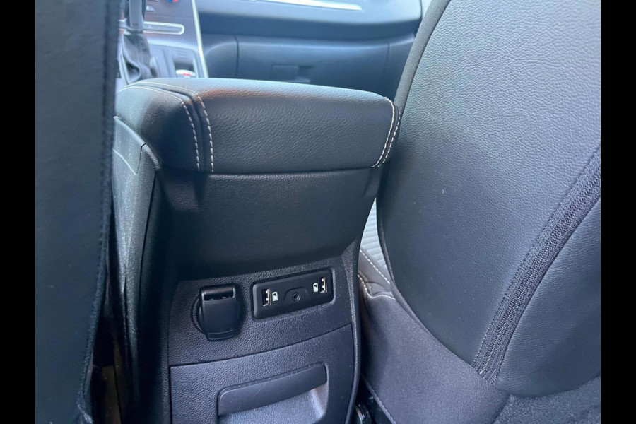 Renault Scénic 1.3 TCe Bose - Automaat - Navi - Climate - Trekhaak