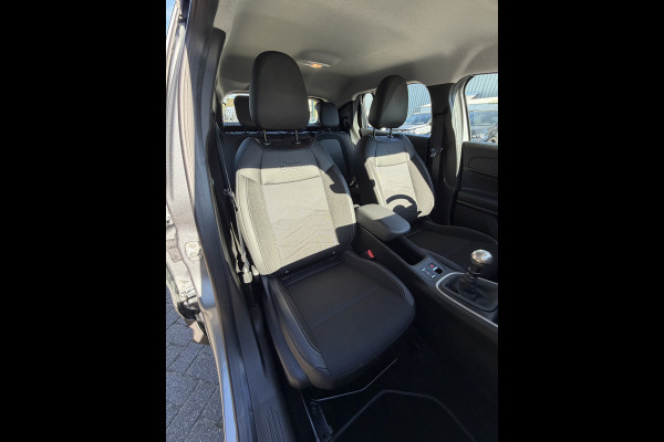 Jeep Avenger 100pk Altitude (Camera - Keyless Entry - Adaptieve Cruise Controle - Elektrische Klep - JBL - LED - 17"incl 4S - Automatische Ai