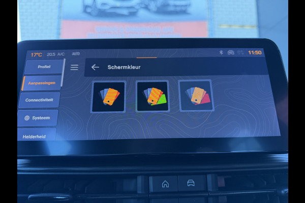 Jeep Avenger 100pk Altitude (Camera - Keyless Entry - Adaptieve Cruise Controle - Elektrische Klep - JBL - LED - 17"incl 4S - Automatische Ai