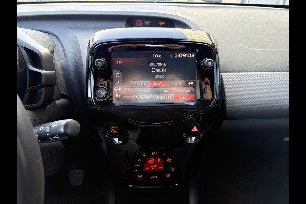 Peugeot 108 1.0 e-VTi Allure 5-drs. KEYLESS/CAMERA/CLIMA/CARPLAY/LIMITER