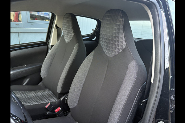 Peugeot 108 1.0 e-VTi Allure 5-drs. KEYLESS/CAMERA/CLIMA/CARPLAY/LIMITER