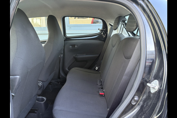 Peugeot 108 1.0 e-VTi Allure 5-drs. KEYLESS/CAMERA/CLIMA/CARPLAY/LIMITER